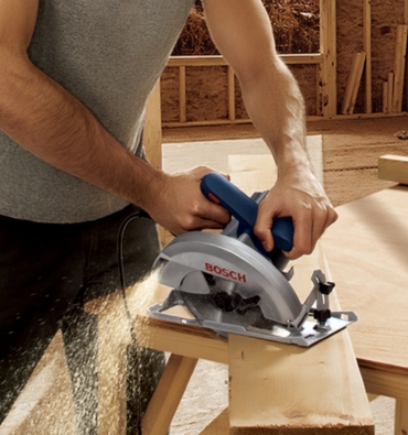 Sierra circular de 7 ¼” 1500w corte en 90° 64mm Bosch GKS 150